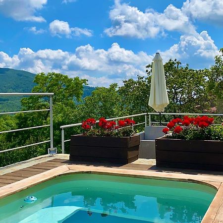 Agriturismo Vezzano Кьюзи-делла-Верна Экстерьер фото