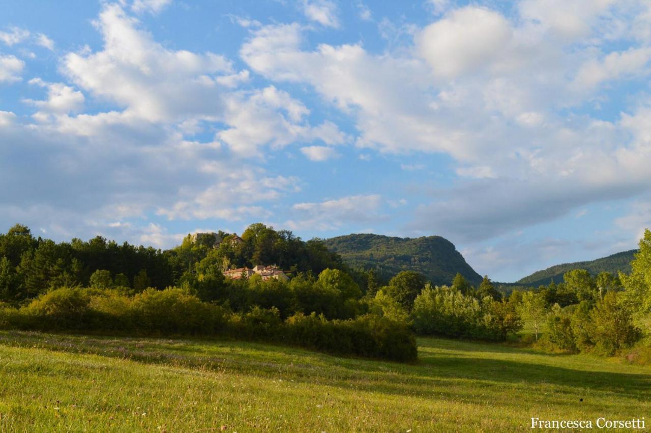 Agriturismo Vezzano Кьюзи-делла-Верна Экстерьер фото