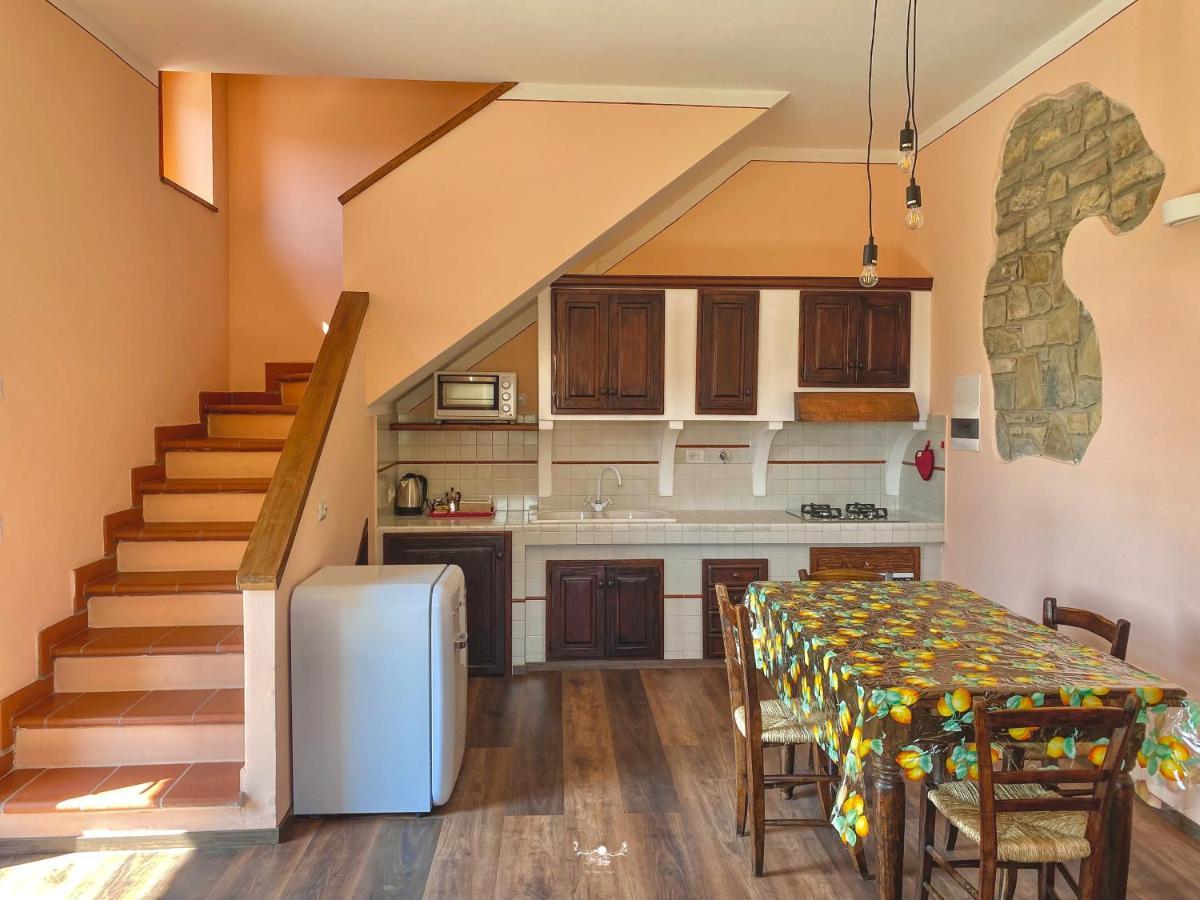 Agriturismo Vezzano Кьюзи-делла-Верна Экстерьер фото