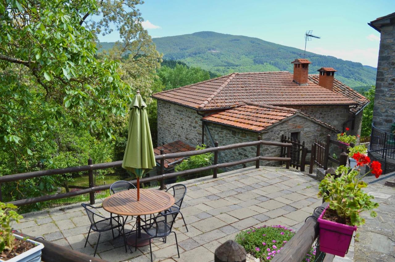 Agriturismo Vezzano Кьюзи-делла-Верна Экстерьер фото